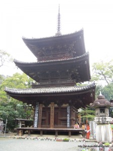 51石手寺-三重塔