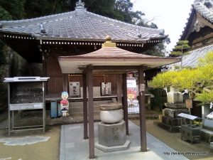 甲山寺大師堂