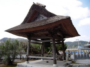 仏木寺の鐘楼堂