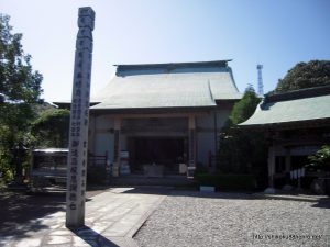 種間寺本堂