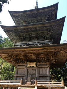 鶴林寺三重塔