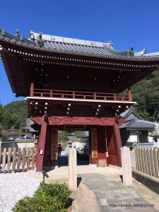 大日寺の山門